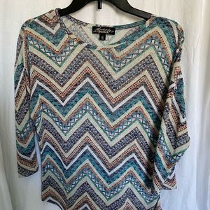 Light weight sweater